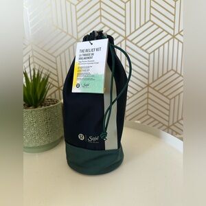 Lululemon x Saje Yoga kit